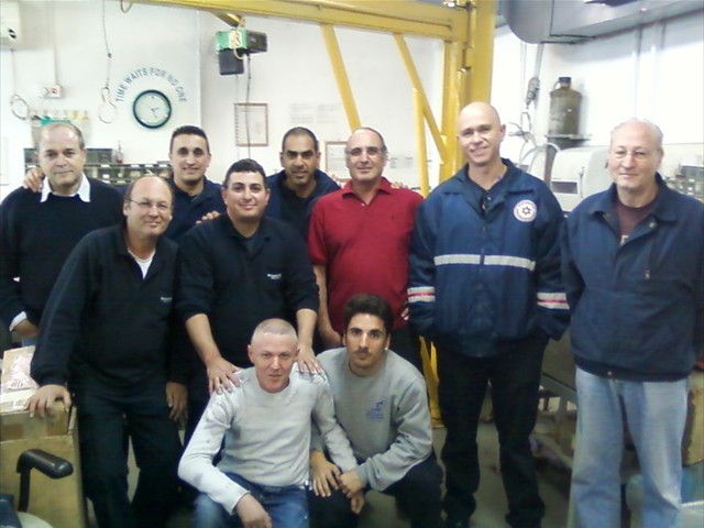El Al Airlines Cylinder Testing Crew, Israel